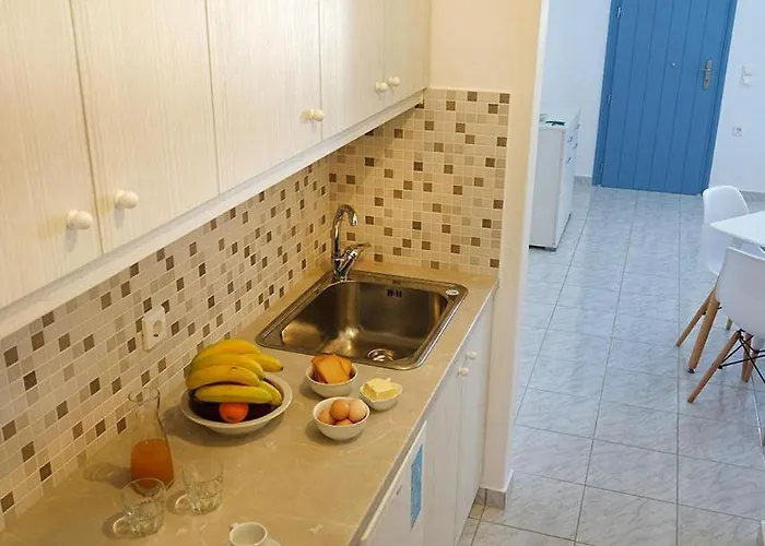 Flora Apartament Drios